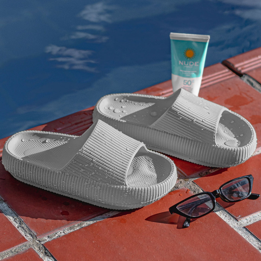 gid://shopify/MediaImage/24532715602014