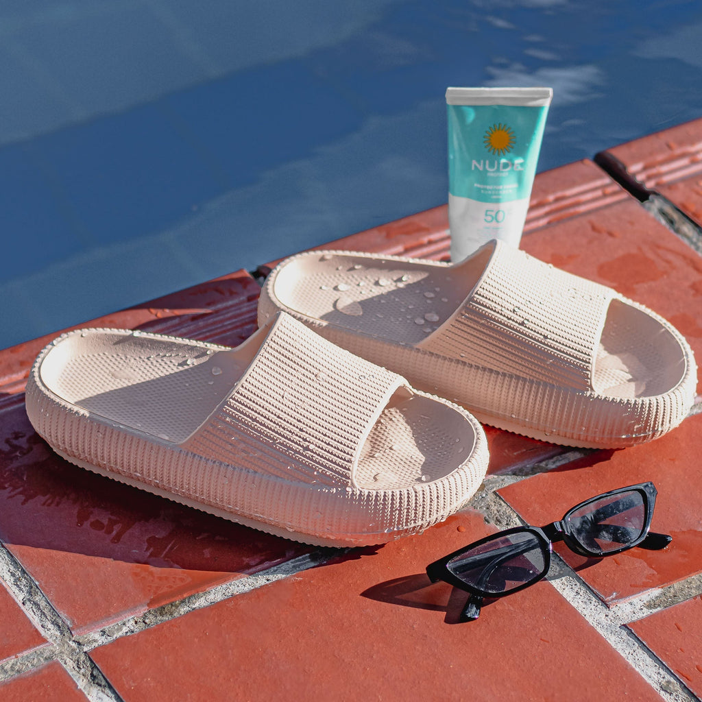 gid://shopify/MediaImage/24532715667550